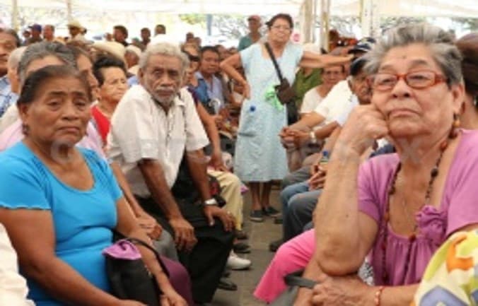 Adultos Mayores