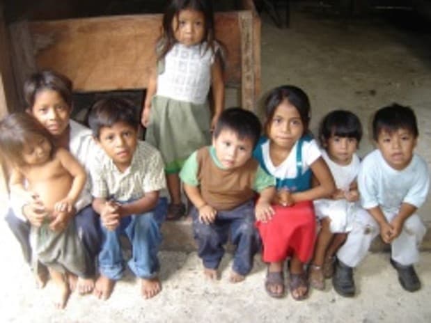 Niños y niñas